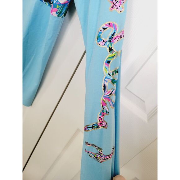 Lilly‎ Pulitzer L Finn Top Long Sleeve Seasalt Blue Fruity Flamingo Size Lg NEW - Picture 4 of 6